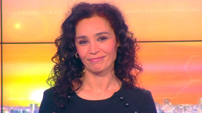 Aïda Touihri à la présentation de la matinale week-end d'i>TELE