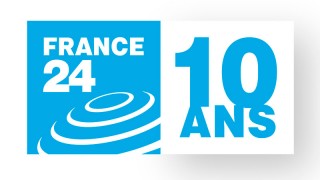 Logo 10 ans de France 24