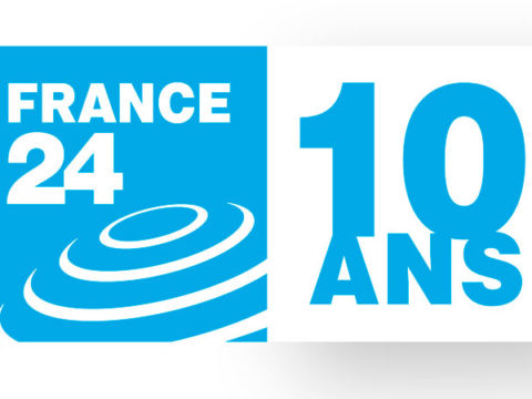 Logo 10 ans de France 24