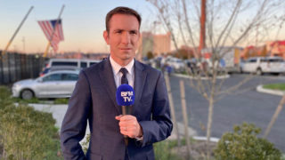 Cédric Faiche devant le QG de Joe Biden, le 3 novembre - telesphere.fr